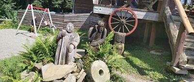 Schronisko PTTK na Kudłaczach