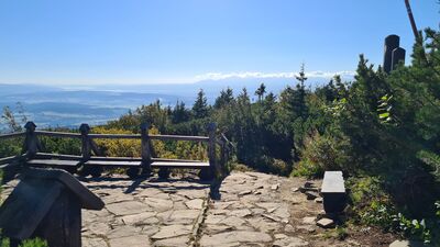 Widok w kierunku Tatr Wschodnich z punku widokowego w okolicy Kępy 1521