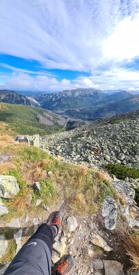 Widok w kierunku Smreczyńskiego Stawu z Zadniego Ornaka 1867 m n.p.m.