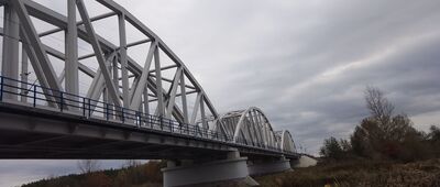 Warka ↔ Pomnik Lotników Polskich