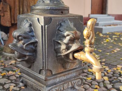 Źródło wody przy Domu Szewca w Pszczewie