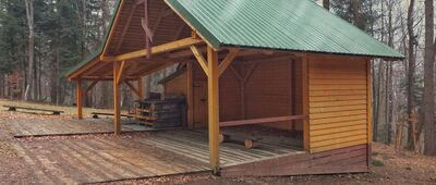 Kaplica na górze Jawor [Drewniana budowla  przy Cerkwii Opieki Matki Bożej na Świętej Górze Jawor]