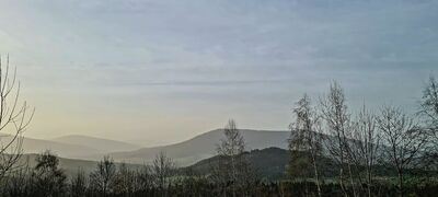 Widok na Lubogoszcz spod Gościńca pod Lubomirem