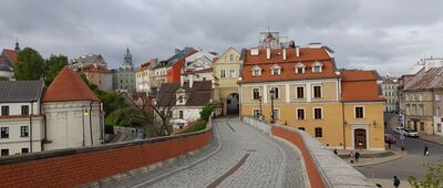 Lublin, ul. Zamkowa ↔ Lublin, zamek [Stare Miasto z ulicy Zamkowej.]