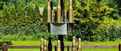 Furmanów ↔ Skrzyżowanie szlaków czerwony / czarny