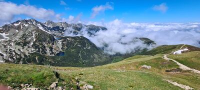 Widok na Rohacską Dolinę z podejścia na Wołowiec