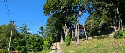 Jagniątków, Pod Dębem