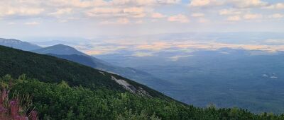 Skalnaté pleso, stacja kolejki [Panorama na południowy wschód znad Łomnickiego Stawu]