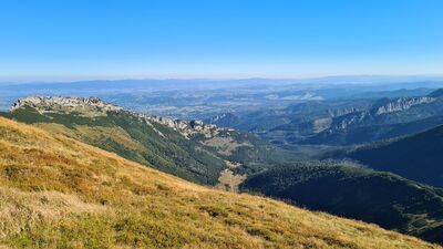 Giewont i Dolina Kondratowa z czerwonego szlaku spod Kopy Kondrackiej