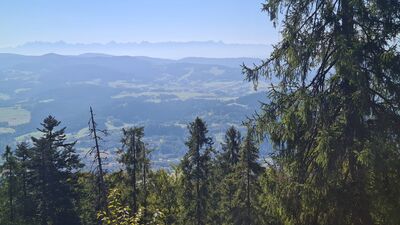 Panorama Tatr z rumowiska pod Luboniem Wielkim