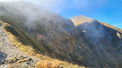 Widok na Gaborową Przełęcz i Starorobociański Wierch