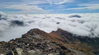 Przebieg żółtego szlaku z Bystrej
