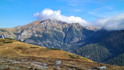 Krzesanica w chmurach z Kotłowej Czubki