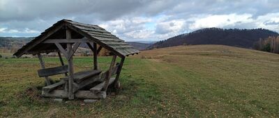 Rozejście szlaków czerwony / zielony ↔ Pod Kiczerką