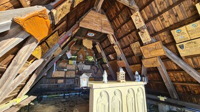 Kaplica na Okrąglicy 1239 m n.p.m.