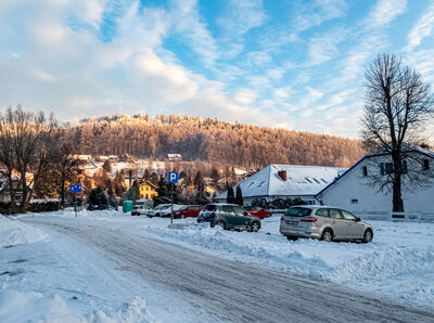 Parking przy ul. Beskidzkiej w Bystrej