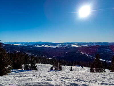 Widok na Tatry i Niżne Tatry z Hali Lipowskiej