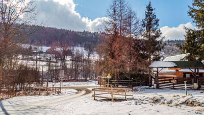 Parking przy czarnym szlaku w Bogdanówce