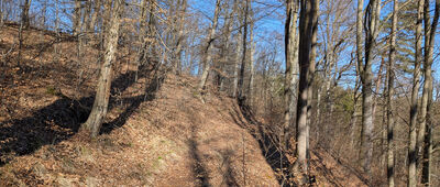 Kapitański Mostek, skrzyżowanie szlaków ↔ Pilchowice, zapora