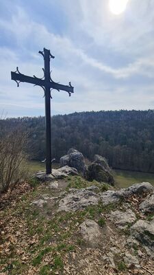 Krzyż Grunwaldzki na Skale Kmity
