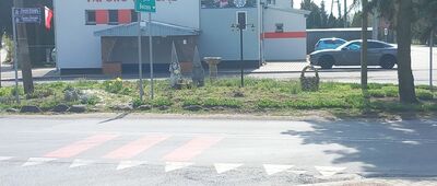 Papowo Biskupie, cmentarz