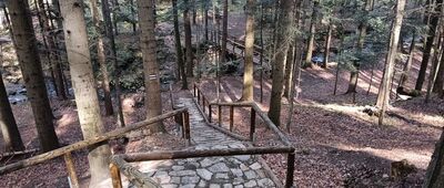 Pod Diablim Kamieniem ↔ Kłopotnica, miejsce wypoczynku