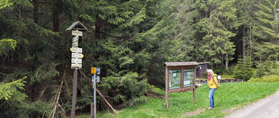 Za přehradou, rozc.