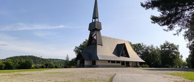 Jamna, skrzyżowanie szlaków ↔ Jamna, droga do bacówki