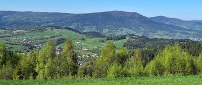 Maciejowa ↔ Schronisko PTTK na Maciejowej [Maciejowa, widok na Luboń Wielki i Szczebel]