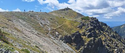 Horský hotel Popradské pleso ↔ Sedlo pod Ostrvou [widok na Osterwę 1984 m]