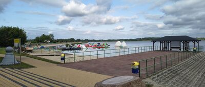 Jezioro Tarnobrzeskie ↔ Tarnobrzeg, pomnik pamięci ofiar katastrofy lotniczej