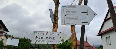 Korbielów, Nad Potokiem