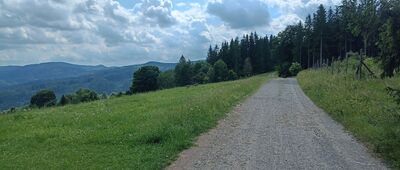 Kamenitý, turisticka chata ↔ U Kamenitého, rozc.