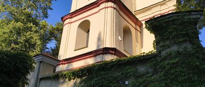 Cynków ↔ Nałęczów, ul. 1 Maja [Kościół Świętego Jana Chrzciciela w Nałęczowie]