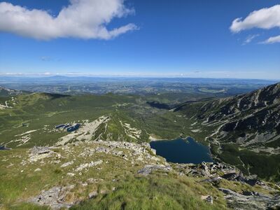 Panorama z czarnego szlaku na Kościelec