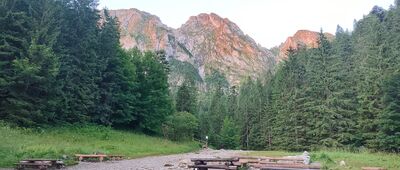 Polana Strążyska ↔ Polana Strążyska, odejście szlaku żółtego [Pierwsze promienie słońca na Giewoncie]