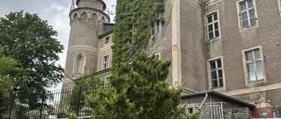 Szczytna, ul. Leśna ↔ Zamek Leśna