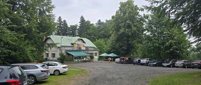 Čertovy kameny,  turistická chata ↔ Čertovy kameny, turistická chata, rozc. [Certova]