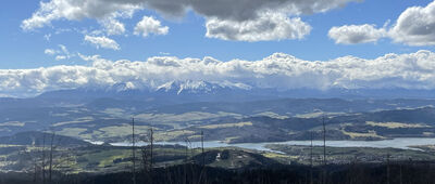 Średni Groń ↔ Baza namiotowa Lubań