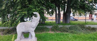 Szczecin Warszewo ["Słonik" i trzy kropki]