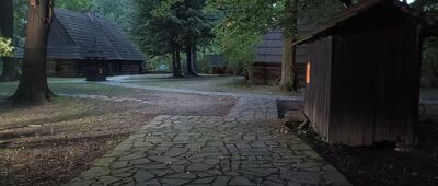 Pszczyna, Park Dworcowy ↔ Pszczyna, ul. Hallera