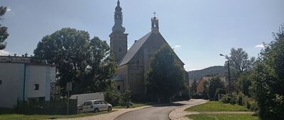 Radków, ul. Szpitalna ↔ Radków, kościół św. Doroty