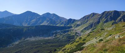 Predný Salatín, hrebeň ↔ Salatínska dolina, lanovka