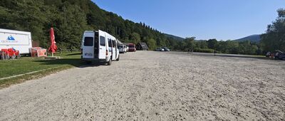 Ustrzyki Górne, parking