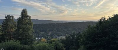 Kamienna Laworta, wyciąg ↔ Ustrzyki Dolne, ul. Witolda Gombrowicza [Panorama w połowie drogi]