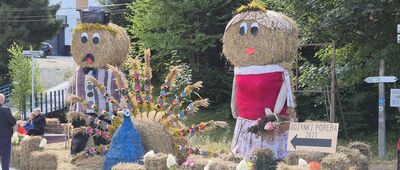 Poręba ↔ Działek, początek szlaku żółtego