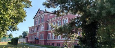 Wołów ↔ Wołów, cmentarz