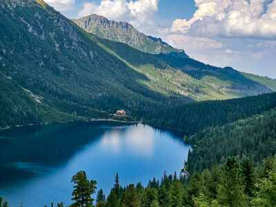 Schronisko i Morskie Oko