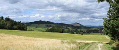 Pod Różanką ↔ Przełęcz Radomierska