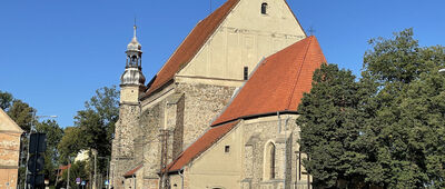 Sobótka ↔ Sobótka, parking